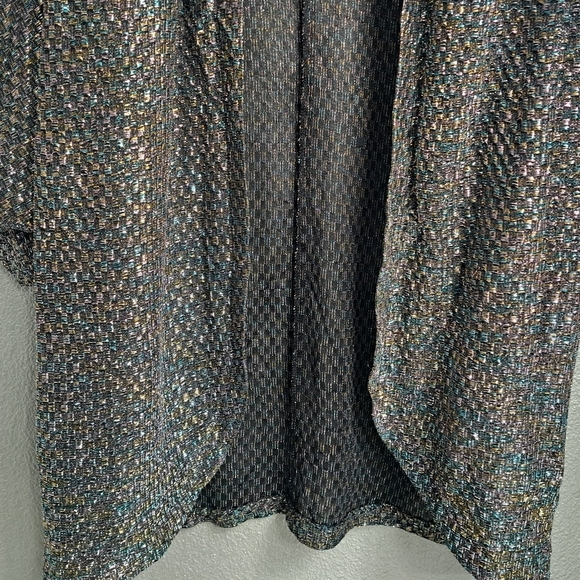 Open Cover Up Sparkles With Metallic Threads - Picture 7 of 9